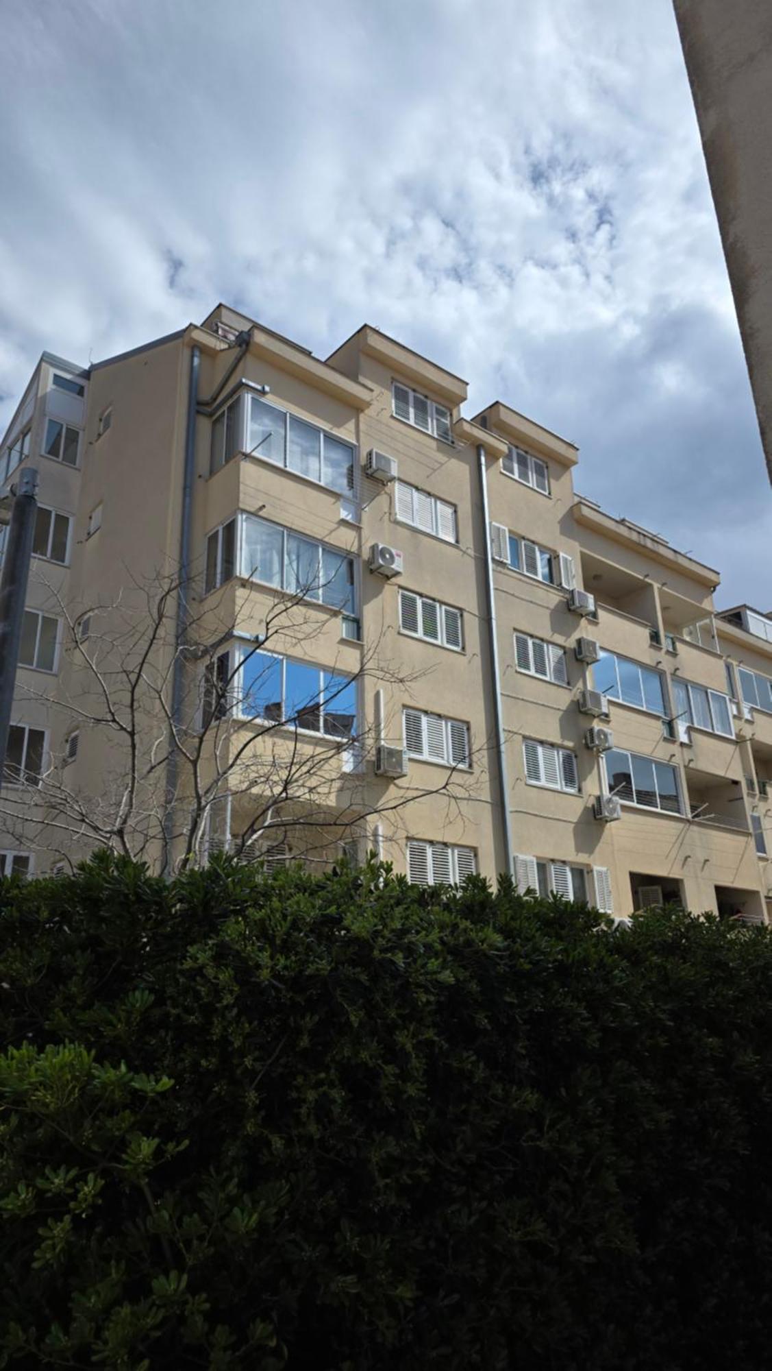 As Apartment